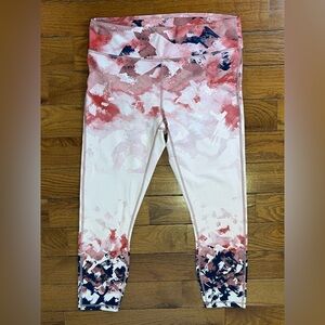 Fabletics Abstract Print High Rise Leggings Pink Women’s Medium Performance
